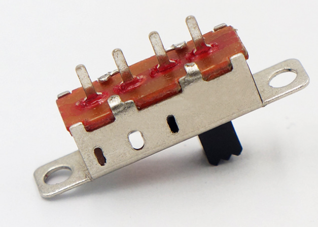 4腳3檔撥動(dòng)開關(guān) 4腳3檔撥動(dòng)開關(guān)